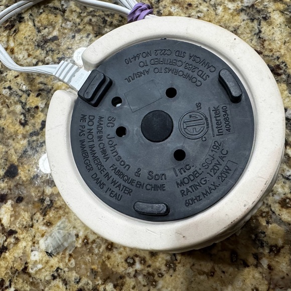 Wax Warmer Cream Color Intertek Brand Warming Plate No Light Bulb Needed - Picture 6 of 7